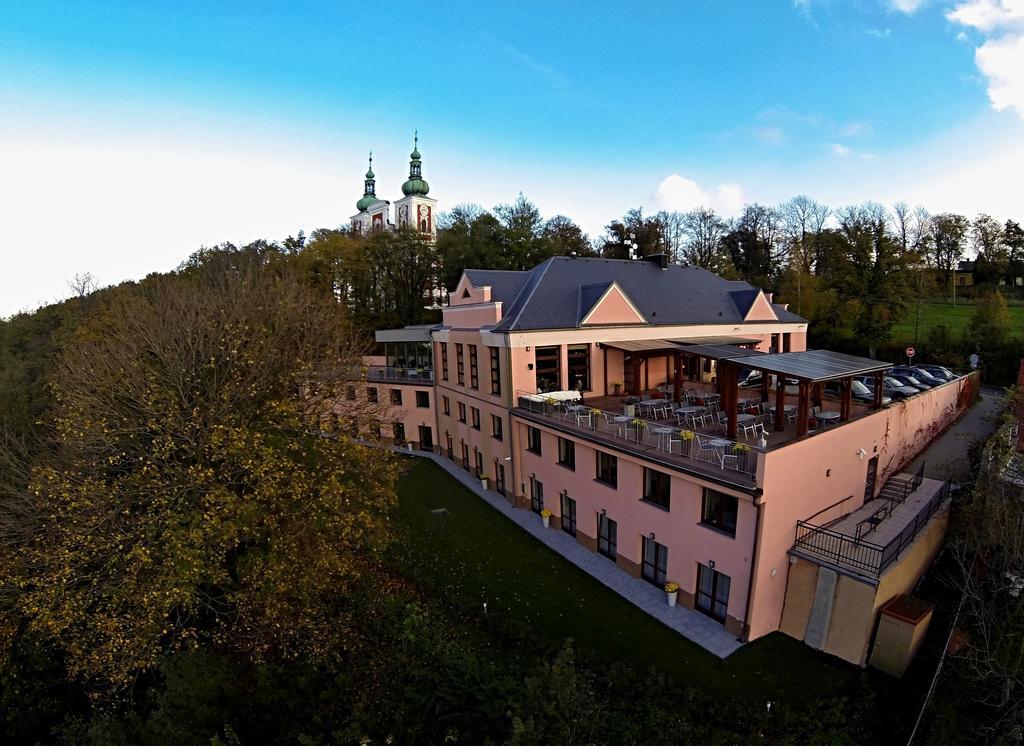 Hotel Cvilín Krnov Exterior foto